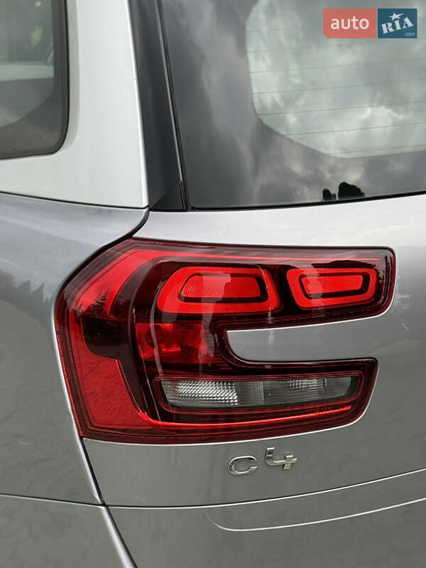 Мінівен Citroen Grand C4 Picasso 2016 в Дубні