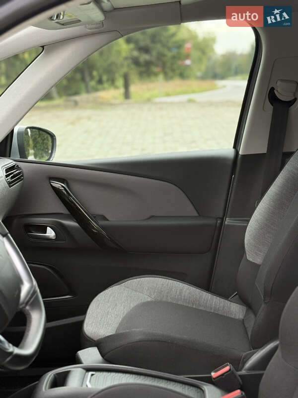 Мінівен Citroen Grand C4 Picasso 2016 в Дубні