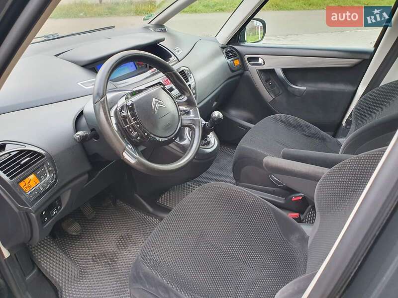 Минивэн Citroen Grand C4 Picasso 2008 в Стрые фото 29 Минивэн Citroen Grand C4 Picasso 2008 в Стрые