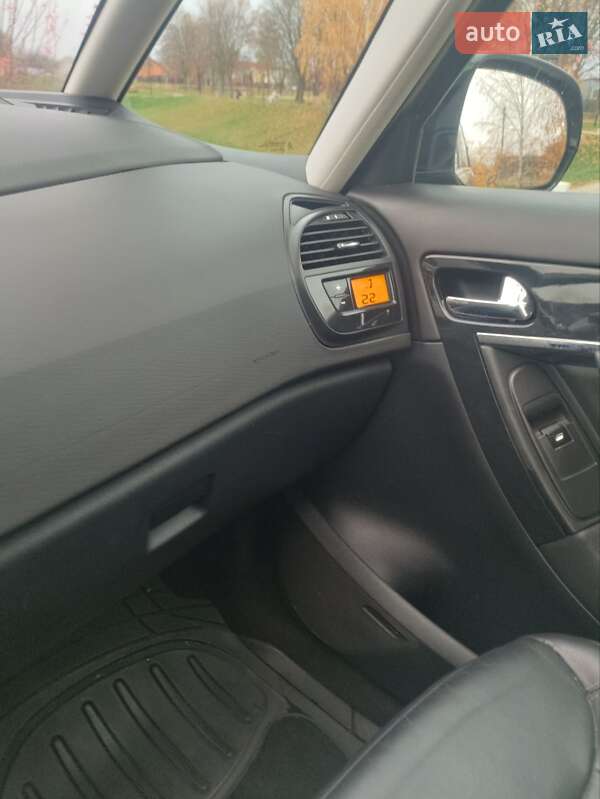 Мінівен Citroen Grand C4 Picasso 2011 в Києві