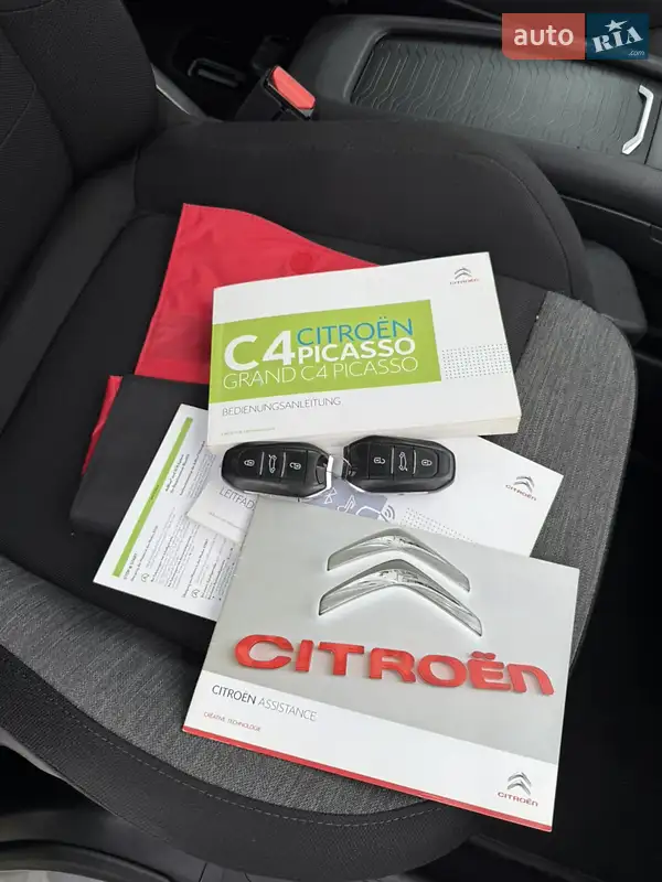 Минивэн Citroen Grand C4 Picasso 2016 в Дубно документ