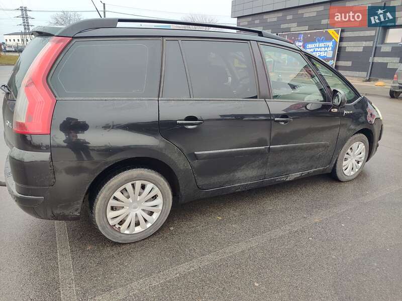 Минивэн Citroen Grand C4 Picasso 2009 в Святопетровское