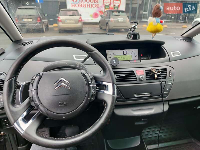 Минивэн Citroen Grand C4 Picasso 2009 в Святопетровское