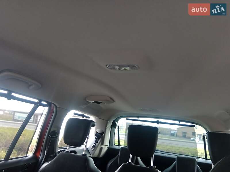 Минивэн Citroen Grand C4 Picasso 2012 в Копычинце