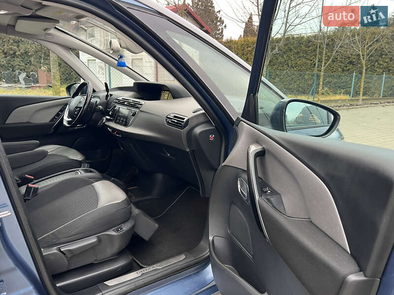 Мінівен Citroen Grand C4 Picasso 2016 в Львові фото 32 Мінівен Citroen Grand C4 Picasso 2016 в Львові