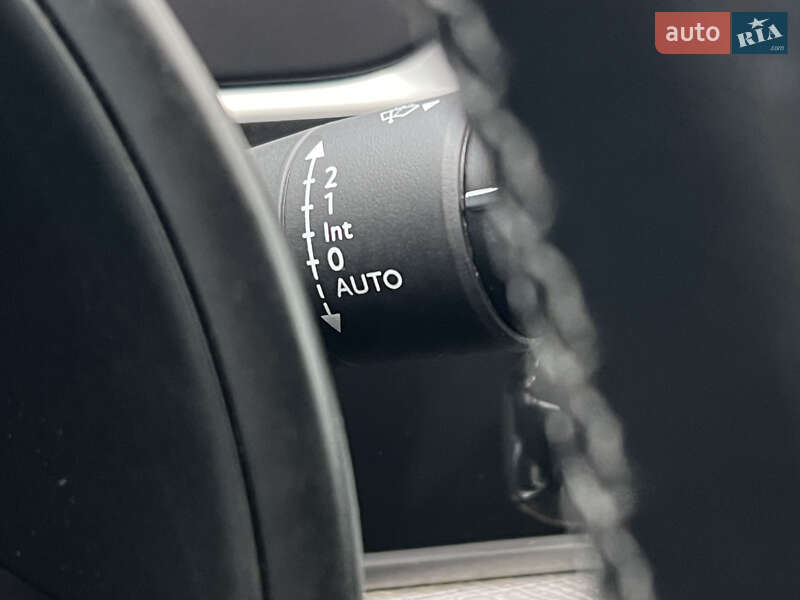 Мінівен Citroen Grand C4 Picasso 2016 в Львові фото 58 Мінівен Citroen Grand C4 Picasso 2016 в Львові