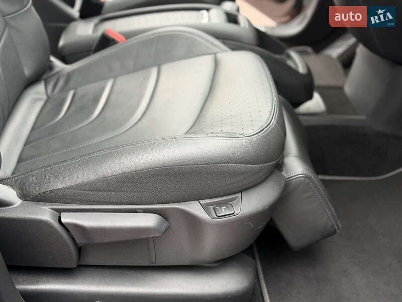 Минивэн Citroen Grand C4 Picasso 2016 в Ровно фото 28 Минивэн Citroen Grand C4 Picasso 2016 в Ровно