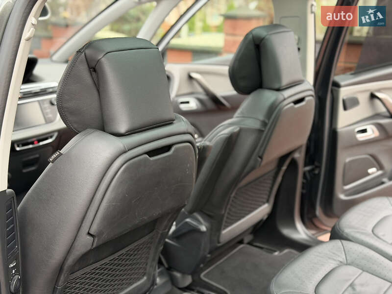 Минивэн Citroen Grand C4 Picasso 2016 в Ровно фото 39 Минивэн Citroen Grand C4 Picasso 2016 в Ровно