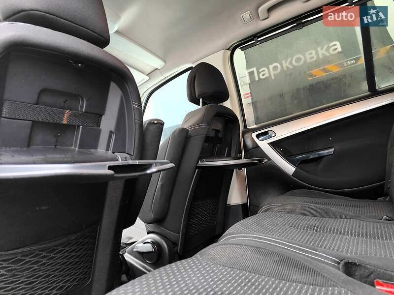 Минивэн Citroen Grand C4 Picasso 2009 в Киеве
