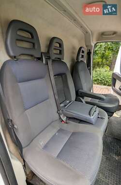 Грузовой фургон Citroen Jumper 2013 в 