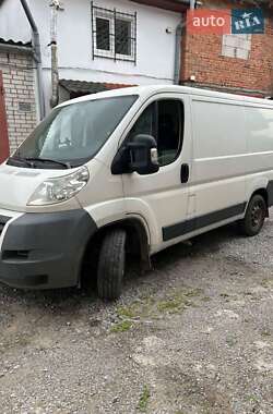 Вантажопасажирський фургон Citroen Jumper 2008 в Житомирі