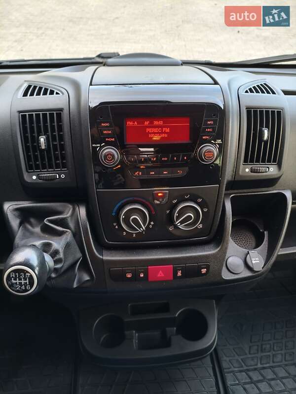 Микроавтобус Citroen Jumper 2020 в Киеве фото 27 Микроавтобус Citroen Jumper 2020 в Киеве