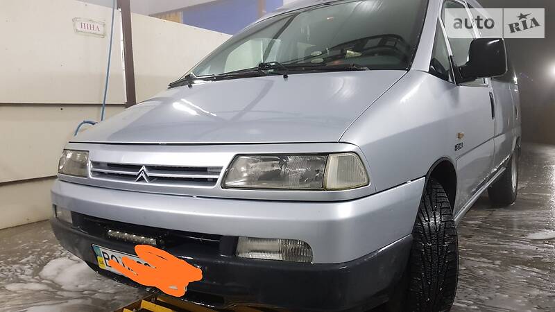 Минивэн Citroen Jumpy 2002 в 