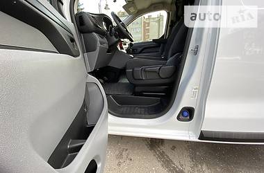 Вантажопасажирський фургон Citroen Jumpy 2017 в 