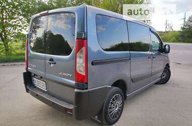 Минивэн Citroen Jumpy 2009 в 