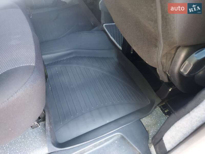 Listing photo 24