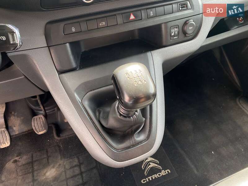 Грузопассажирский фургон Citroen Jumpy 2016 в Львове