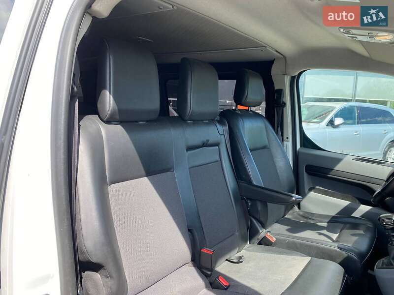 Грузопассажирский фургон Citroen Jumpy 2016 в Львове