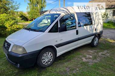 Грузопассажирский фургон Citroen Jumpy 2004 в Сновске