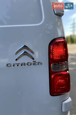 Вантажний фургон Citroen Jumpy 2018 в 