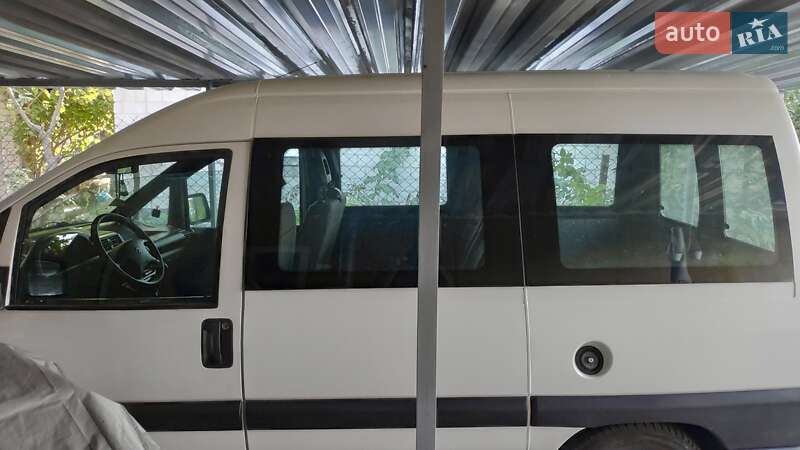 Минивэн Citroen Jumpy 2004 в 