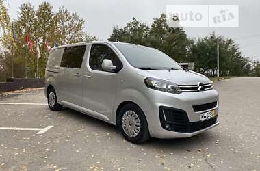 Вантажний фургон Citroen Jumpy 2017 в Рівному