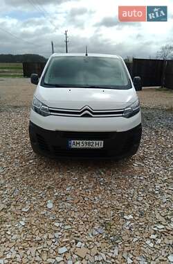 Грузовой фургон Citroen Jumpy 2017 в 