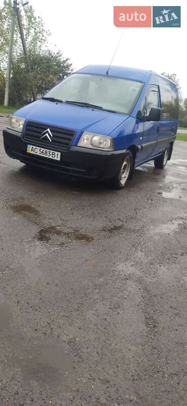 Мінівен Citroen Jumpy 2004 в Іваничах