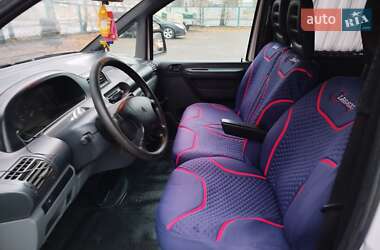 Минивэн Citroen Jumpy 2001 в 