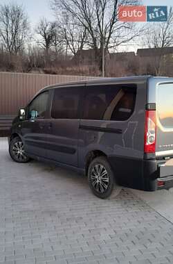 Минивэн Citroen Jumpy 2010 в 