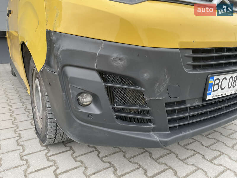 Вантажний фургон Citroen Jumpy 2017 в Львові