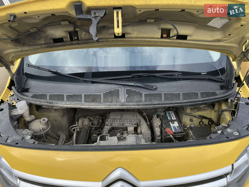 Вантажний фургон Citroen Jumpy 2017 в Львові