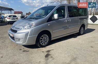 Минивэн Citroen Jumpy 2011 в 