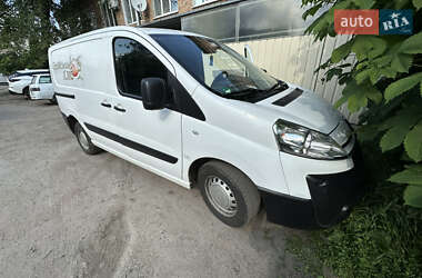 Грузовой фургон Citroen Jumpy 2012 в 