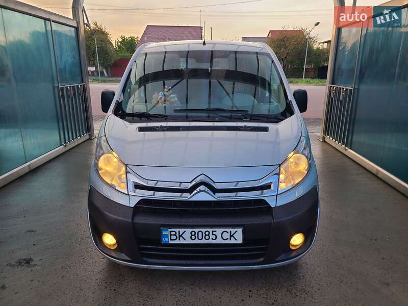 Минивэн Citroen Jumpy 2012 в Ровно