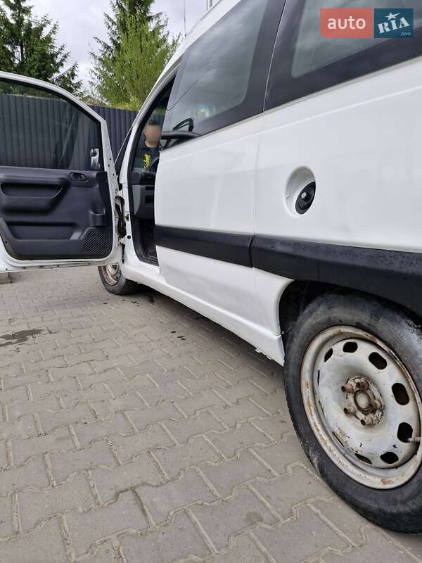 Минивэн Citroen Jumpy 2004 в Ивано-Франковске фото 15 Минивэн Citroen Jumpy 2004 в Ивано-Франковске
