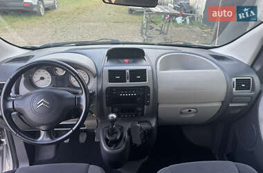 Минивэн Citroen Jumpy 2011 в 