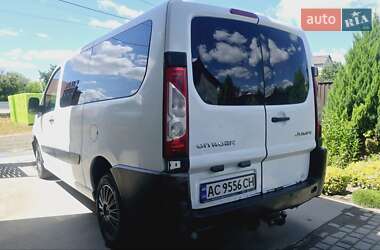 Грузовой фургон Citroen Jumpy 2011 в 