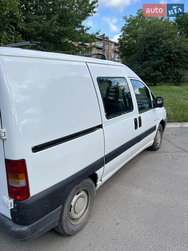 Минивэн Citroen Jumpy 2002 в Нововолынске
