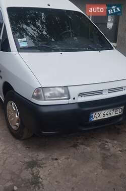Вантажний фургон Citroen Jumpy 1998 в Краснограді