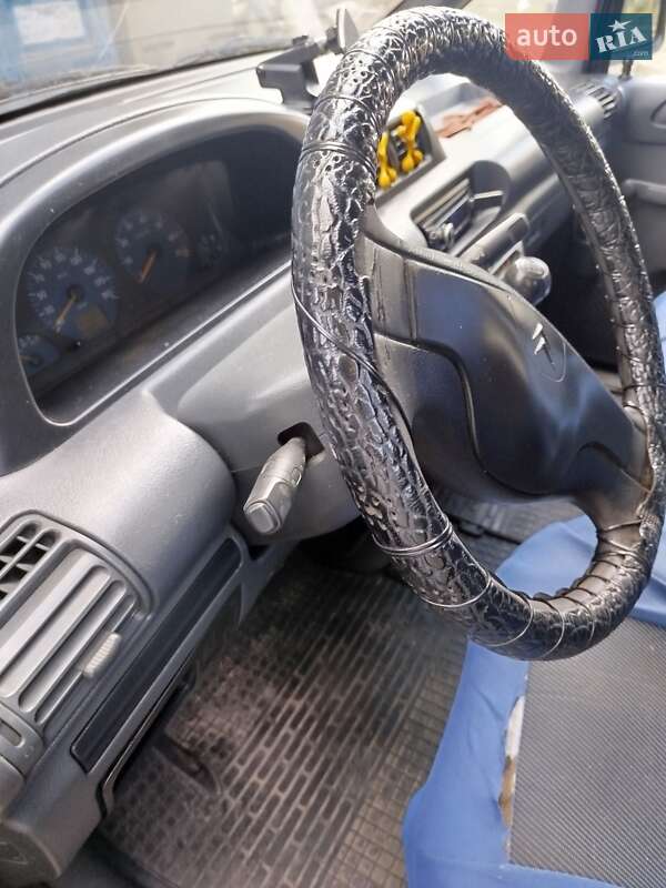 Минивэн Citroen Jumpy 2000 в Сторожинце фото 10 Минивэн Citroen Jumpy 2000 в Сторожинце