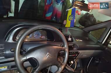 Минивэн Citroen Jumpy 2004 в 