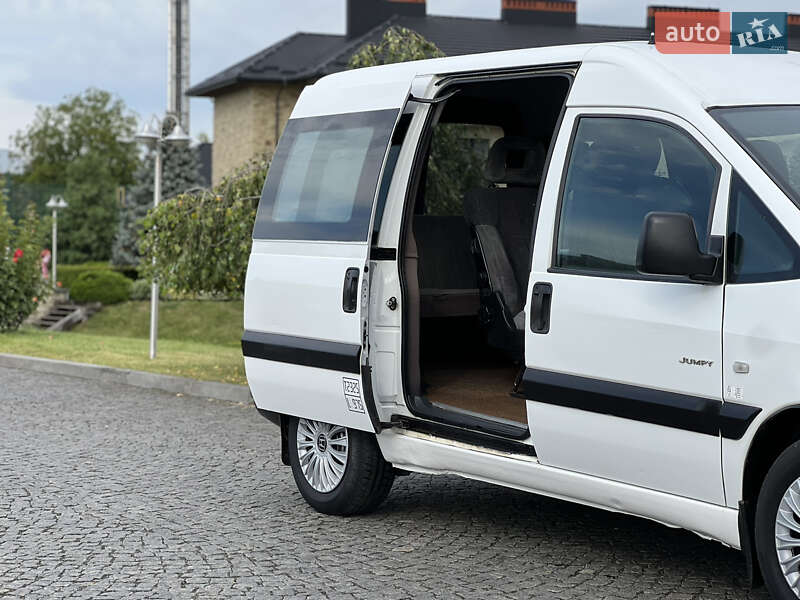 Минивэн Citroen Jumpy 2005 в Жовкве