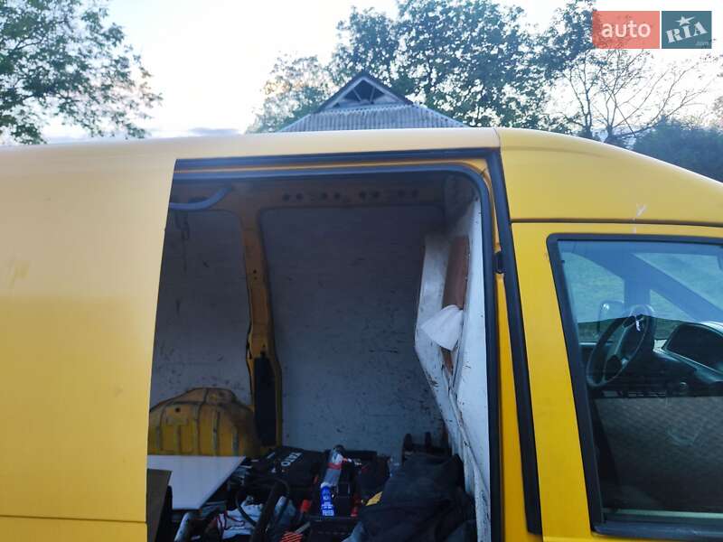 Вантажний фургон Citroen Jumpy 1999 в Вінниці