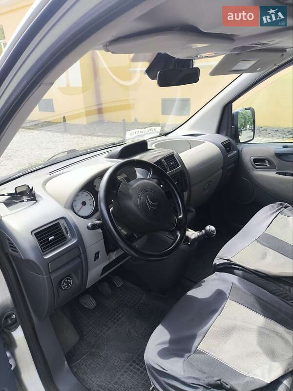 Минивэн Citroen Jumpy 2012 в Ужгороде фото 3 Минивэн Citroen Jumpy 2012 в Ужгороде