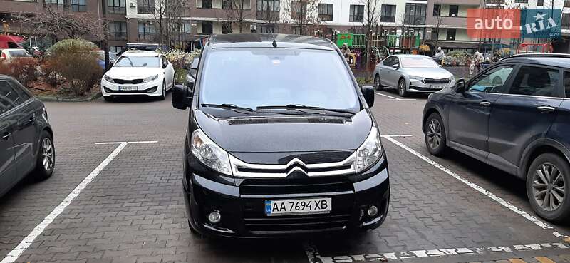 Минивэн Citroen Jumpy 2015 в Киеве фото 2 Минивэн Citroen Jumpy 2015 в Киеве