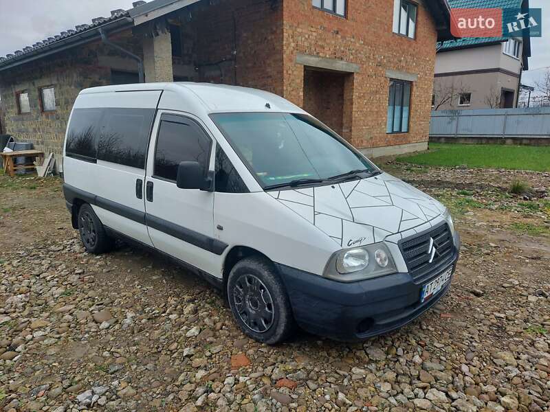Минивэн Citroen Jumpy 2004 в Ивано-Франковске