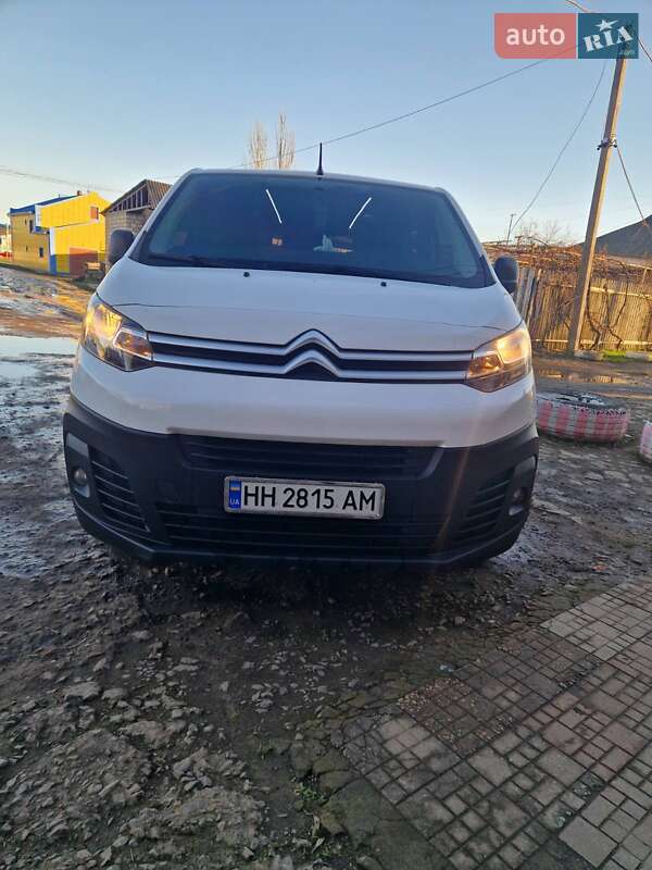 Грузопассажирский фургон Citroen Jumpy 2020 в Подольске фото 3 Грузопассажирский фургон Citroen Jumpy 2020 в Подольске