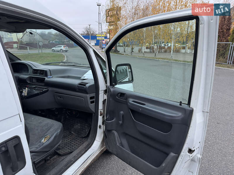 Грузовой фургон Citroen Jumpy 2002 в Смеле