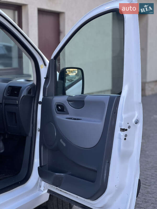 Мінівен Citroen Jumpy 2007 в Жовкві фото 19 Мінівен Citroen Jumpy 2007 в Жовкві